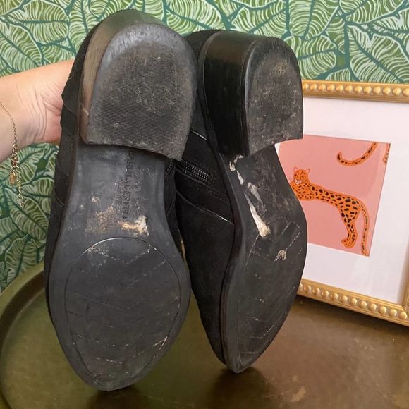 Karl Lagerfeld Paris | Aimee Black Suede Ankle Bootie Size 8 - Picture 4 of 7